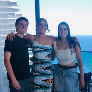 Meet your Posher, Michelle